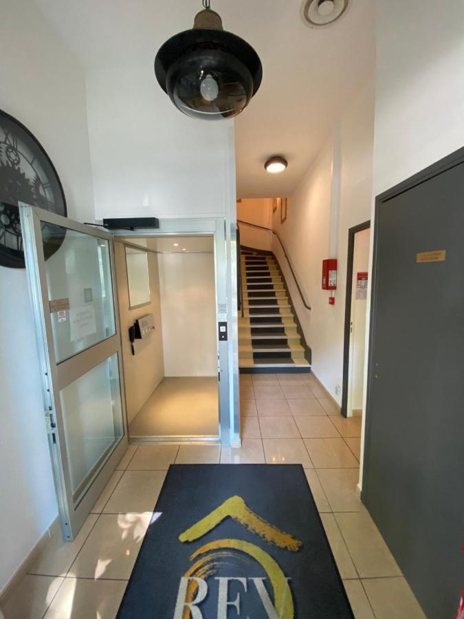 Rev Hotel Lamalou-les-Bains Exterior photo